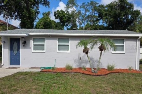 House in Tampa, Florida 2 bedrooms, 71.35 sq.m. № 2367004