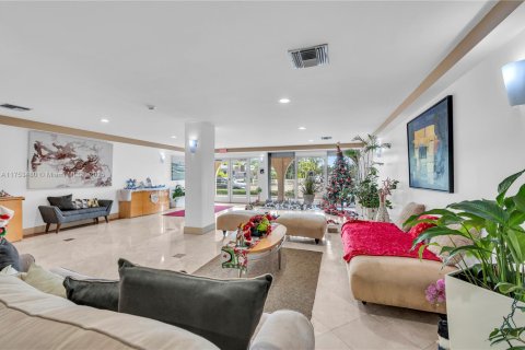 Condominio en venta en North Bay Village, Florida, 1 dormitorio, 76.83 m2 № 1839194 - foto 4