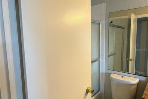 Condo in Lutz, Florida, 2 bedrooms  № 2217778 - photo 20