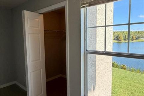 Condo in Lutz, Florida, 2 bedrooms  № 2217778 - photo 16