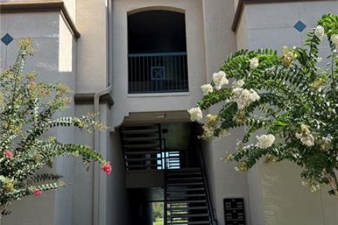 Condo in Lutz, Florida, 2 bedrooms  № 2217778 - photo 29