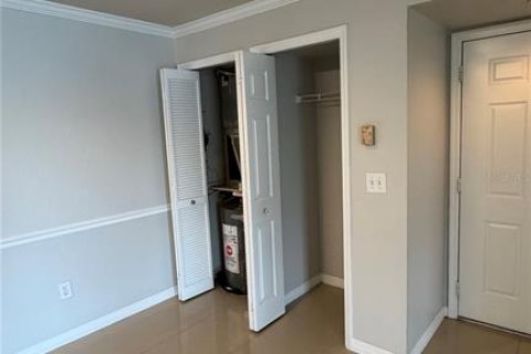Condo in Lutz, Florida, 2 bedrooms  № 2217778 - photo 19