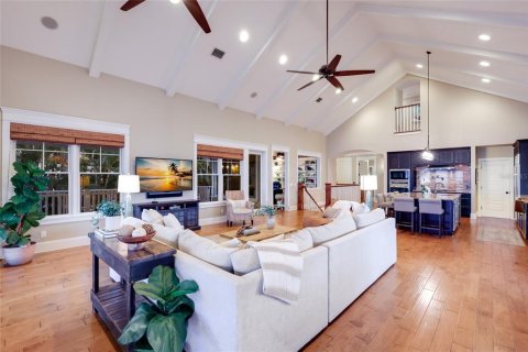 Villa ou maison à vendre à Holmes Beach, Floride: 5 chambres, 464.05 m2 № 2134260 - photo 17