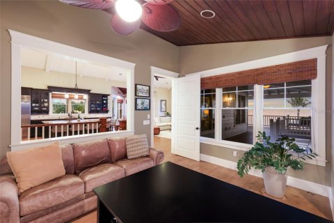 Villa ou maison à vendre à Holmes Beach, Floride: 5 chambres, 464.05 m2 № 2134260 - photo 26