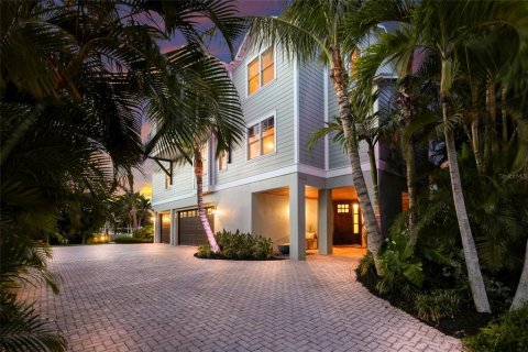 Villa ou maison à vendre à Holmes Beach, Floride: 5 chambres, 464.05 m2 № 2134260 - photo 5