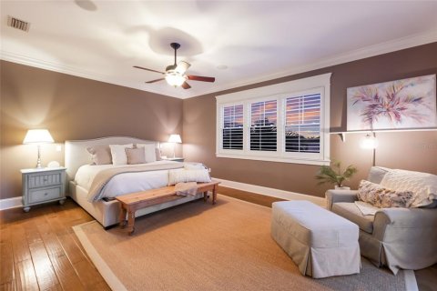 Villa ou maison à vendre à Holmes Beach, Floride: 5 chambres, 464.05 m2 № 2134260 - photo 28
