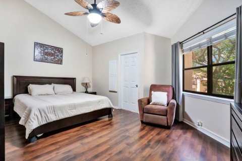 Copropriété à vendre à Orlando, Floride: 2 chambres, 120.77 m2 № 2402950 - photo 4