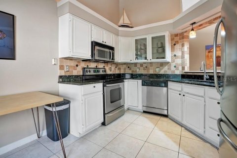 Copropriété à vendre à Orlando, Floride: 2 chambres, 120.77 m2 № 2402950 - photo 15