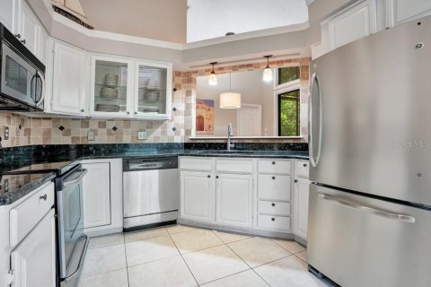 Copropriété à vendre à Orlando, Floride: 2 chambres, 120.77 m2 № 2402950 - photo 3