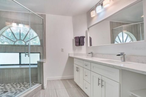 Copropriété à vendre à Orlando, Floride: 2 chambres, 120.77 m2 № 2402950 - photo 20