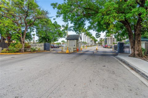 Купить кондоминиум в Хайалиа Гарденс, Флорида 2 спальни, 89.19м2, № 1960949 - фото 13