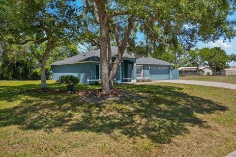 Casa en venta en Deltona, Florida, 3 dormitorios, 167.97 m2 № 1637906 - foto 1