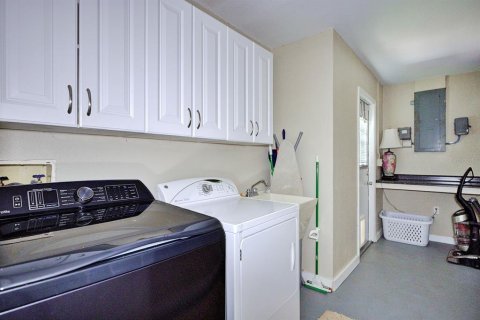 Villa ou maison à vendre à Sebring, Floride: 3 chambres, 225.1 m2 № 2113965 - photo 21