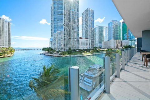 Condominio en venta en Miami, Florida, 3 dormitorios, 169.92 m2 № 2000664 - foto 25