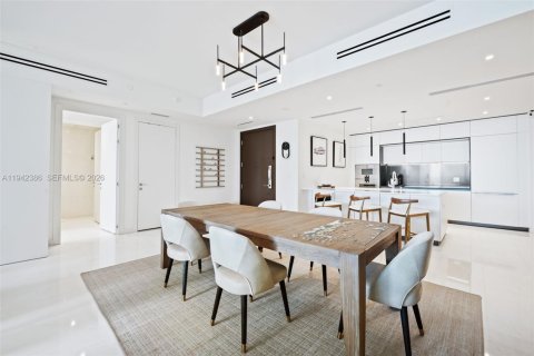 Condominio en venta en Miami, Florida, 3 dormitorios, 169.92 m2 № 2000664 - foto 6
