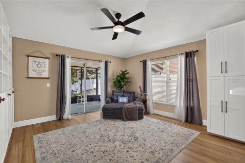 House in Wesley Chapel, Florida 4 bedrooms, 174.1 sq.m. № 2231635 - photo 16
