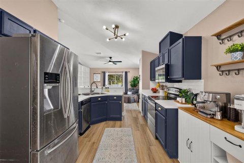 House in Wesley Chapel, Florida 4 bedrooms, 174.1 sq.m. № 2231635 - photo 20