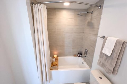 Copropriété à louer à Orlando, Floride: 1 chambre, 69.68 m2 № 2434483 - photo 18