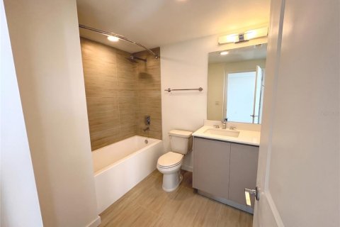 Copropriété à louer à Orlando, Floride: 1 chambre, 69.68 m2 № 2434483 - photo 15