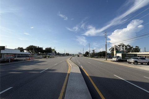 Propiedad comercial en venta en Seminole, Florida, 1270.9 m2 № 2416431 - foto 22