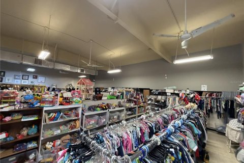 Propiedad comercial en venta en Seminole, Florida, 1270.9 m2 № 2416431 - foto 30