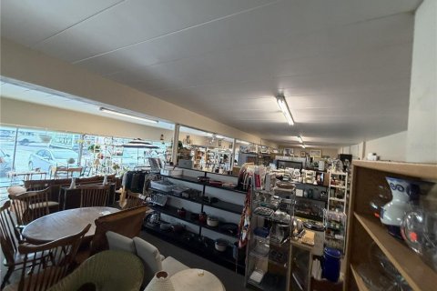 Propiedad comercial en venta en Seminole, Florida, 1270.9 m2 № 2416431 - foto 26