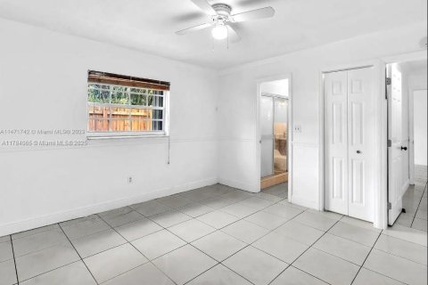 Casa en venta en North Miami, Florida, 3 dormitorios, 120.31 m2 № 1731510 - foto 22