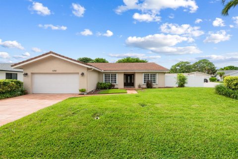 Villa ou maison à Boca Raton, Floride 3 chambres, 203.73 m2 № 2397905