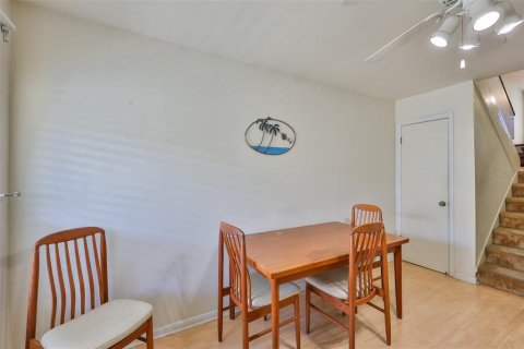 Touwnhouse à vendre à Tampa, Floride: 2 chambres, 96.99 m2 № 1907065 - photo 13