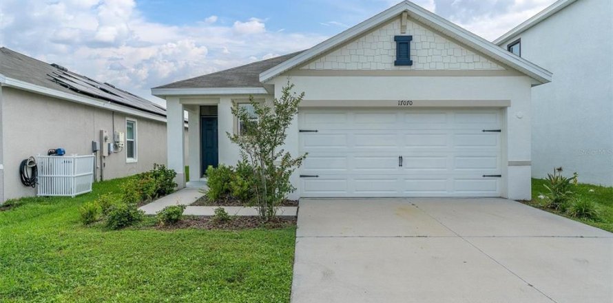 House in Wimauma, Florida 3 bedrooms, 140.84 sq.m. № 2221266