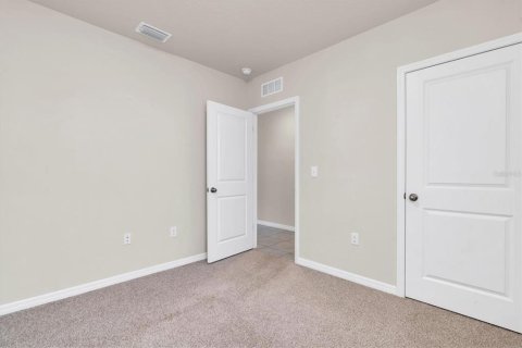 House in Wimauma, Florida 3 bedrooms, 140.84 sq.m. № 2221266 - photo 23
