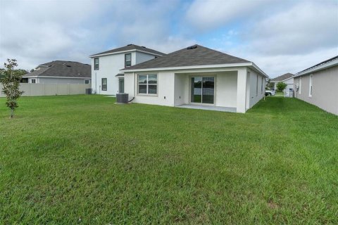 House in Wimauma, Florida 3 bedrooms, 140.84 sq.m. № 2221266 - photo 29