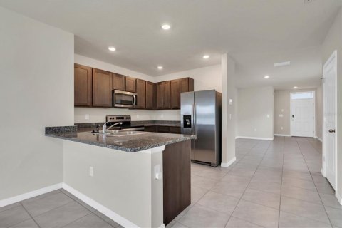 House in Wimauma, Florida 3 bedrooms, 140.84 sq.m. № 2221266 - photo 13