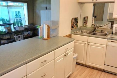 House in Orlando, Florida 3 bedrooms, 117.8 sq.m. № 2097379 - photo 5
