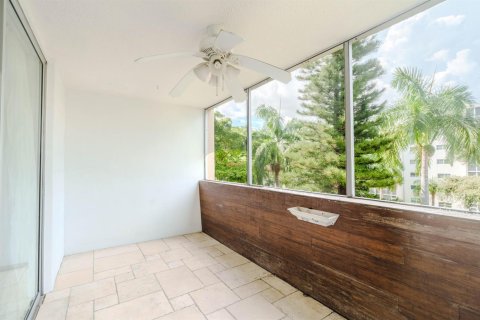 Appartement à louer à Hallandale Beach, Floride: 2 chambres, 101.45 m2 № 2390085 - photo 27