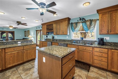 Villa ou maison à vendre à Saint Petersburg, Floride: 5 chambres, 306.39 m2 № 1747708 - photo 5