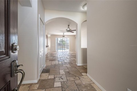 Villa ou maison à vendre à Land O' Lakes, Floride: 5 chambres, 322.93 m2 № 1567618 - photo 5