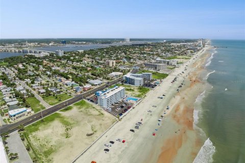 Condominio en venta en Daytona Beach, Florida, 1 dormitorio, 23.88 m2 № 2237396 - foto 18