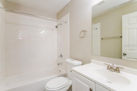 Casa en alquiler en Mascotte, Florida, 3 dormitorios, 105.44 m2 № 1914525 - foto 11