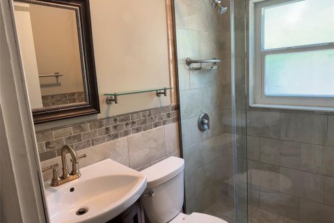 Apartment in Saint Petersburg, Florida 2 bedrooms, 62.43 sq.m. № 2209155 - photo 14