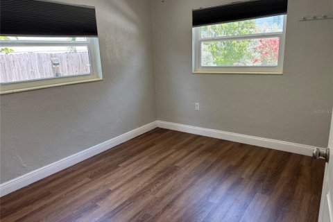 Apartment in Saint Petersburg, Florida 2 bedrooms, 62.43 sq.m. № 2209155 - photo 15