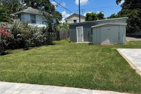 Apartment in Saint Petersburg, Florida 2 bedrooms, 62.43 sq.m. № 2209155 - photo 23
