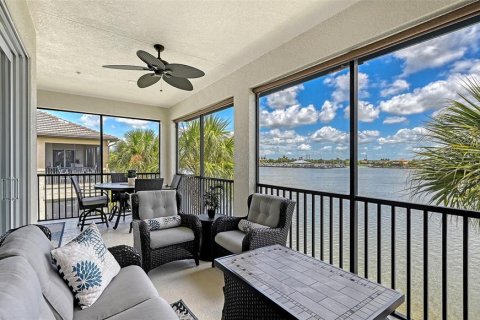 Condo in Bradenton, Florida, 3 bedrooms № 2310624 - photo 19