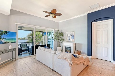 Condo in Bradenton, Florida, 3 bedrooms № 2310624 - photo 14