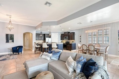 Condo in Bradenton, Florida, 3 bedrooms № 2310624 - photo 10
