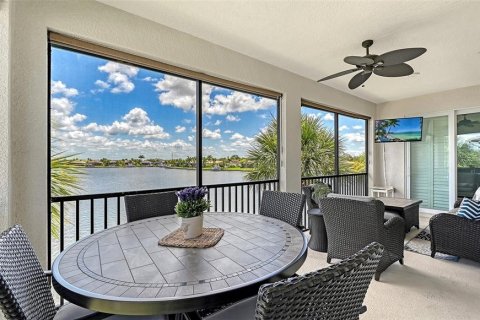 Condo in Bradenton, Florida, 3 bedrooms № 2310624 - photo 17