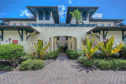 Condo in Bradenton, Florida, 3 bedrooms № 2310624 - photo 7