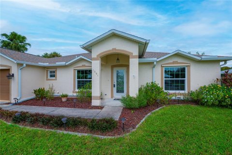 Villa ou maison à vendre à Punta Gorda, Floride: 3 chambres, 185.8 m2 № 1910084 - photo 8