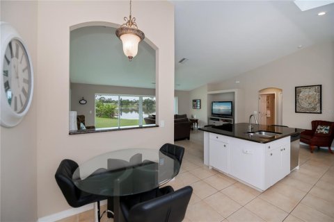 Villa ou maison à vendre à Punta Gorda, Floride: 3 chambres, 185.8 m2 № 1910084 - photo 21