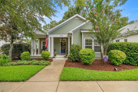 House in Newberry, Florida 3 bedrooms, 180.14 sq.m. № 1904710 - photo 1